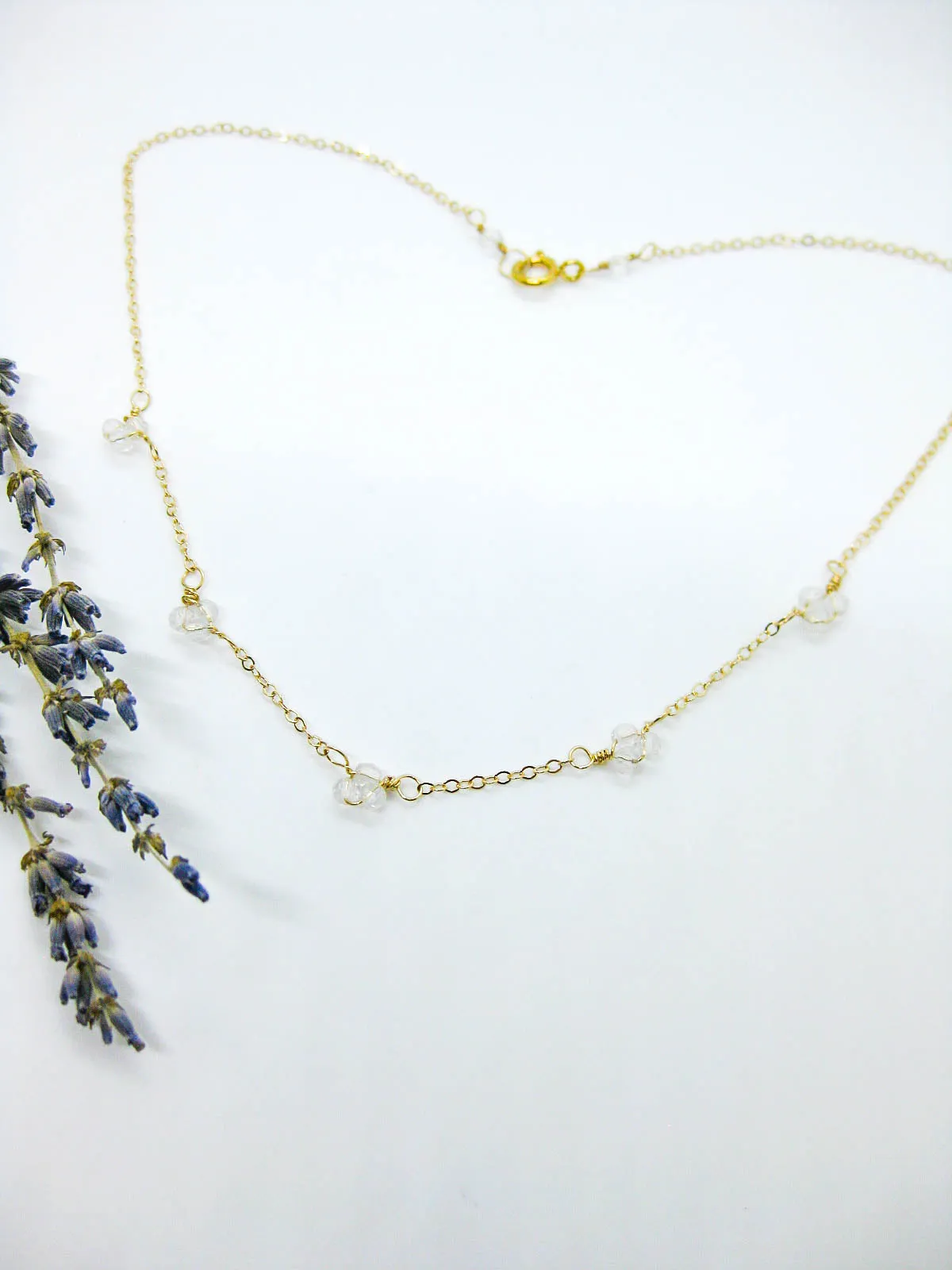 Hyacinth: Quartz Choker - n567