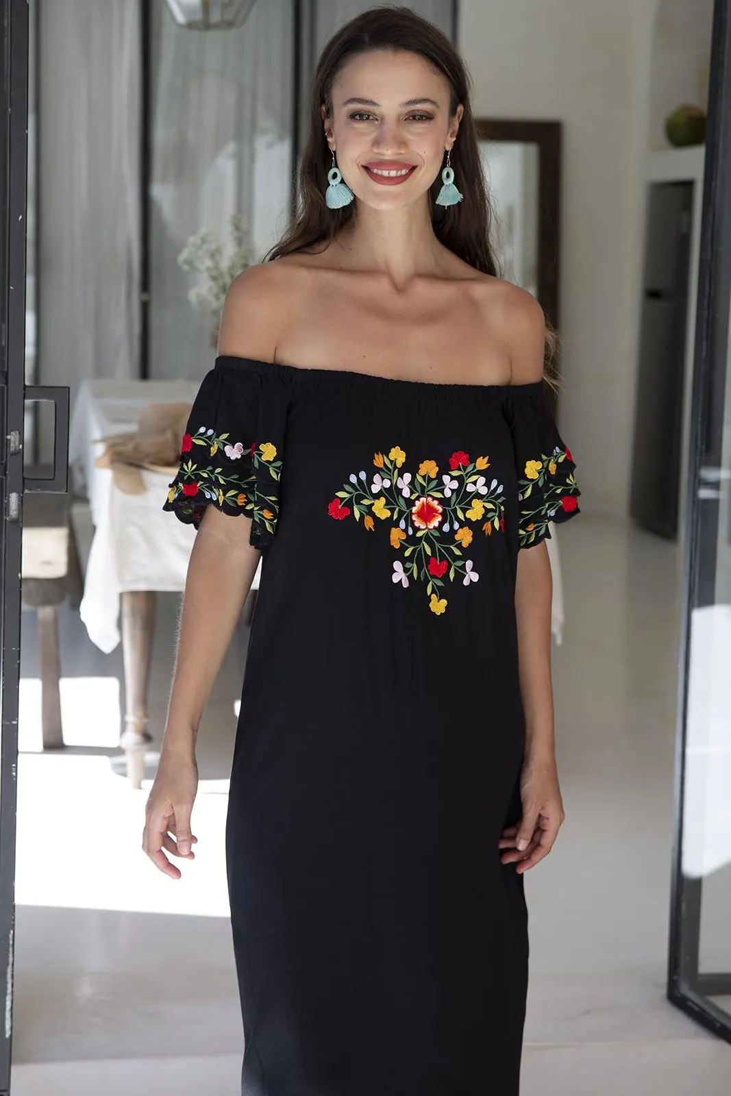 Maxi Off Shoulder Long Embroidered Floral Design Dress